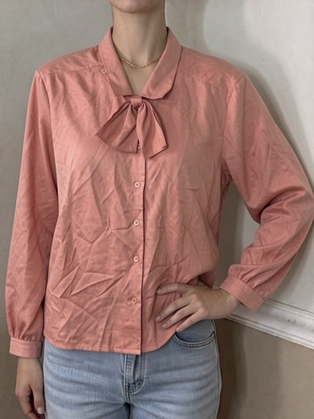 🤎 5 for $20! Women's salmon Pink Long-Sleeve Tie-Neck Blouse
